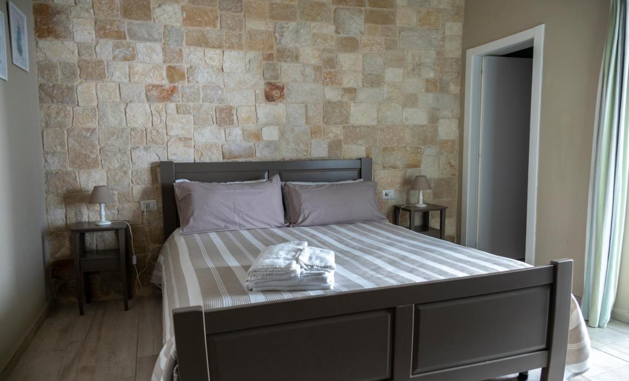 Torrelama Room & Breakfast Трани Экстерьер фото